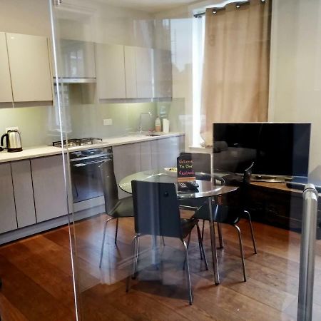 Stunning Soho Apartment London Eksteriør bilde