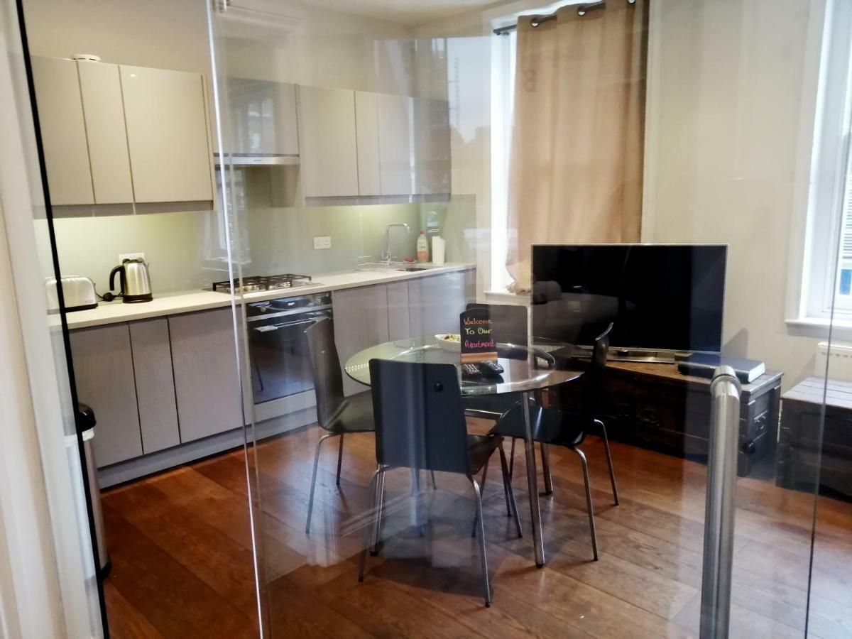 Stunning Soho Apartment London Eksteriør bilde